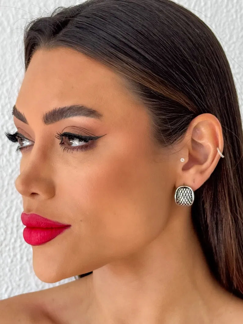 Brinco Folheado a Ouro 18k e Prata - Retangulo Texturizado - Prata