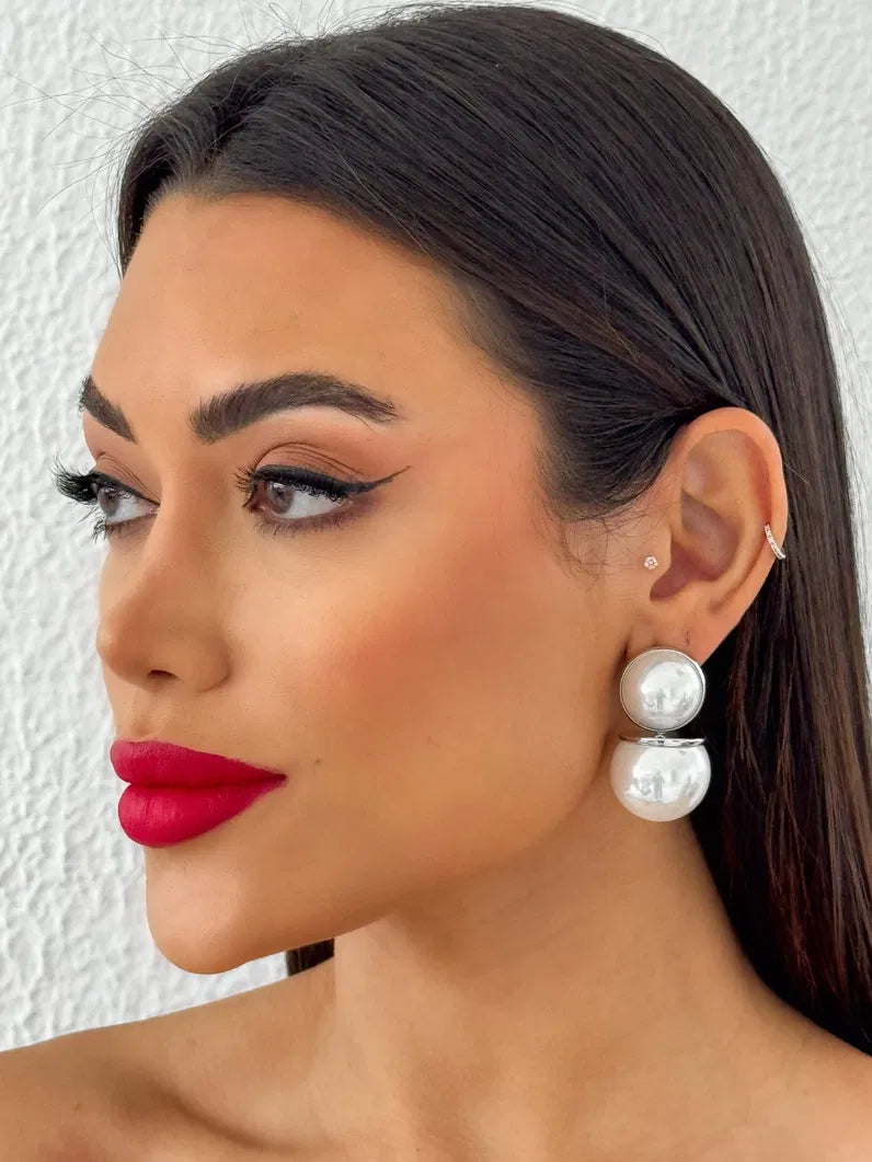Brinco Folheado a Ouro 18k e Prata Perolas Maxi - Prata