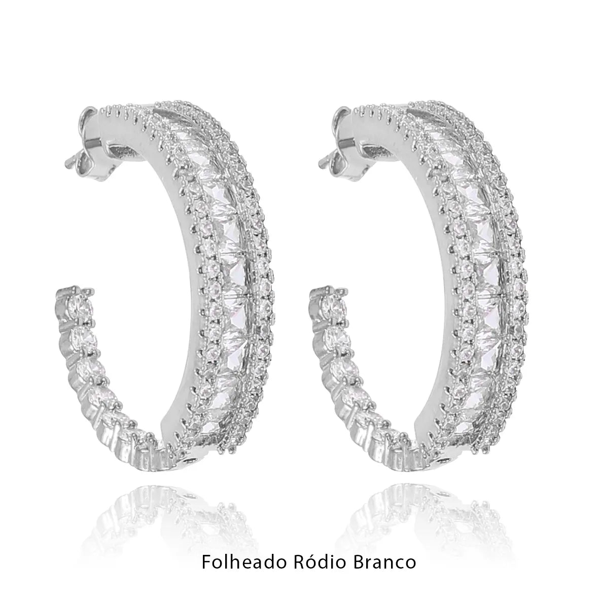 Brinco Argola Média Zircônias Quadradas Folheado Ródio Branco