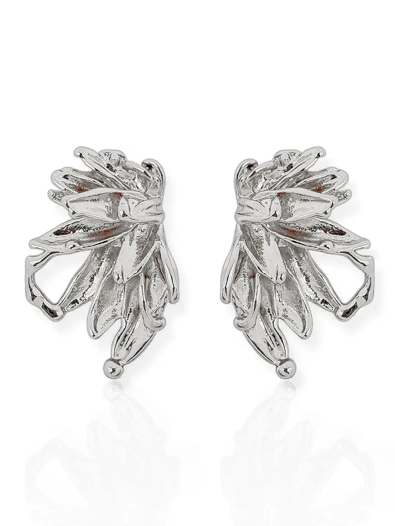 Brinco Folheado a Ouro 18k e Prata Meia Flor - Prata