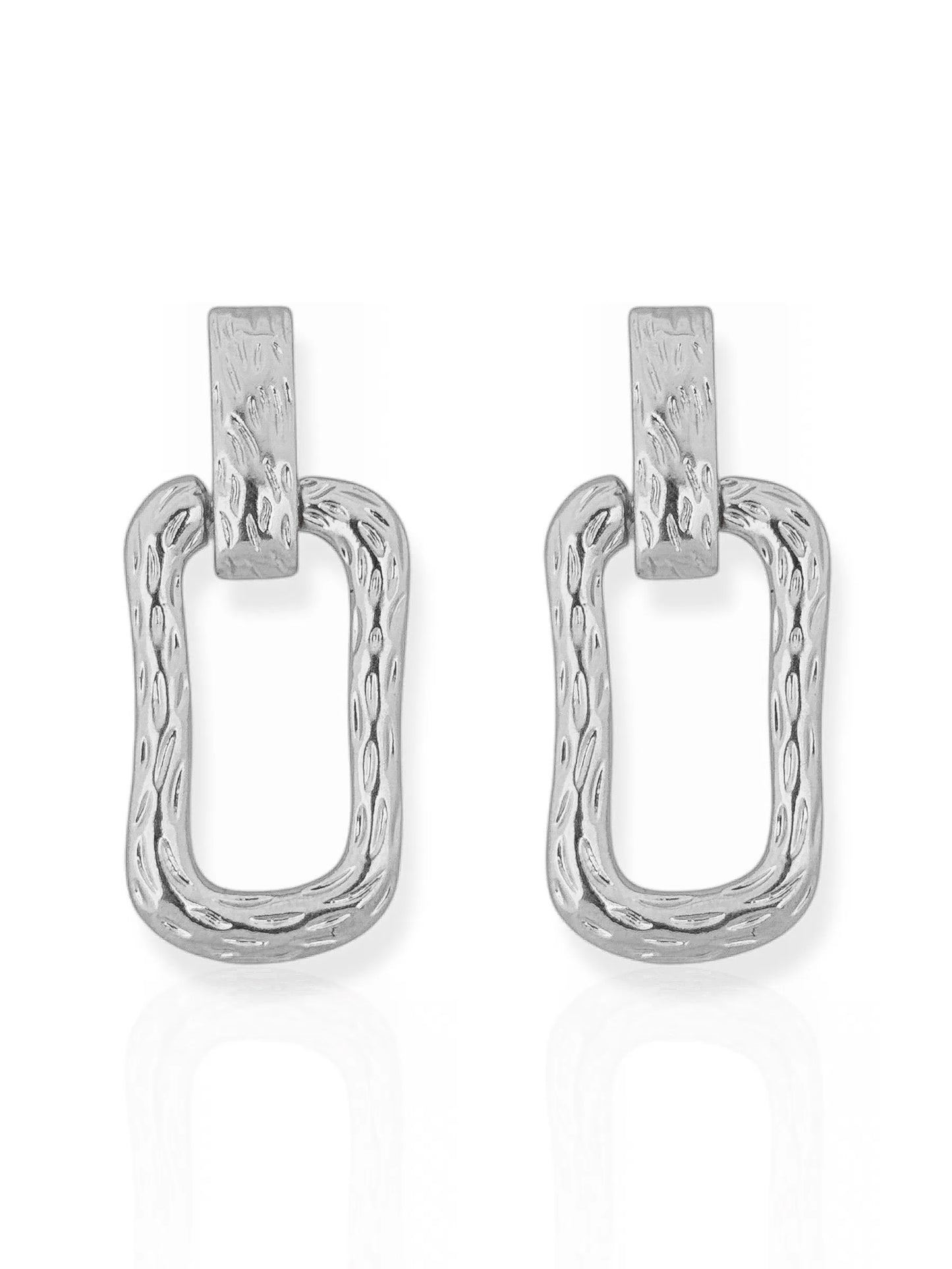Brinco Folheado a Ouro 18k e Prata Ponteira Retangular Martelada - Prata