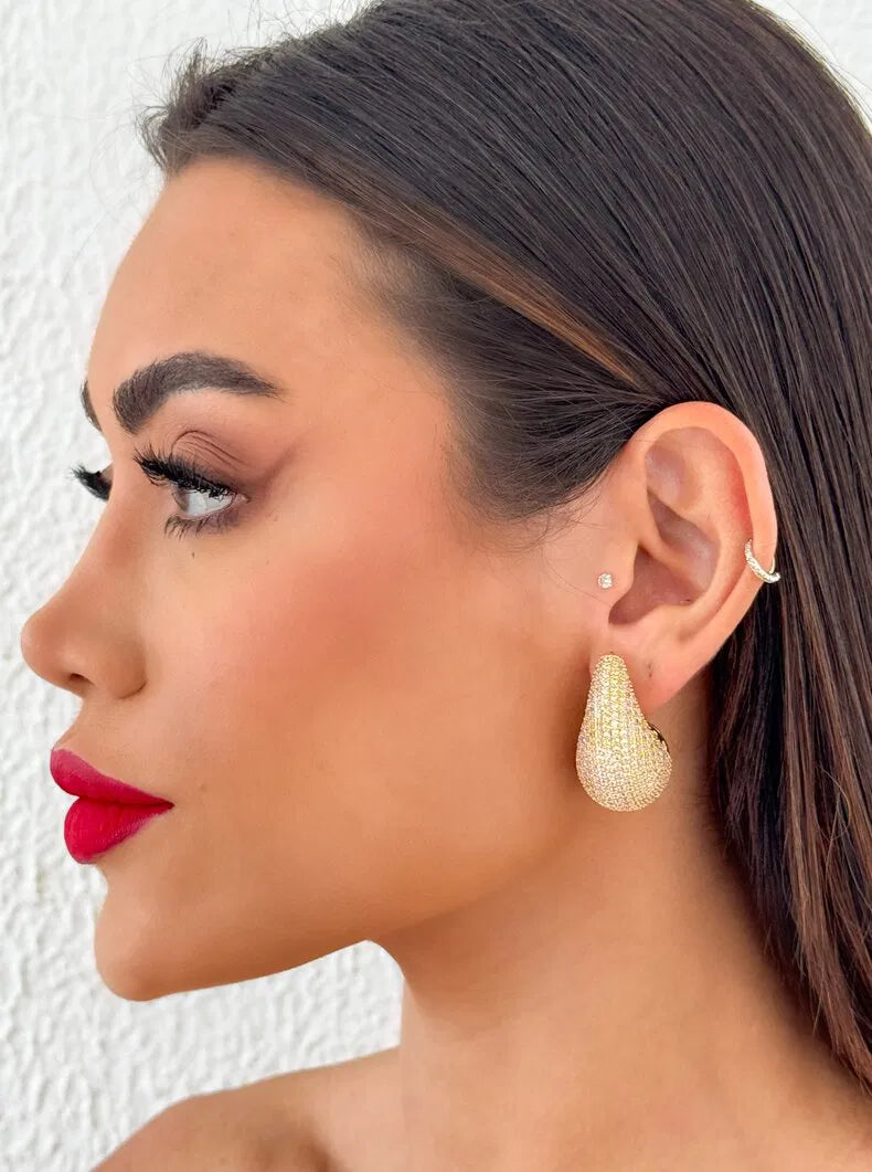 Brinco Folheado a Ouro 18k e Prata Gota Grande Cravejada - Ouro