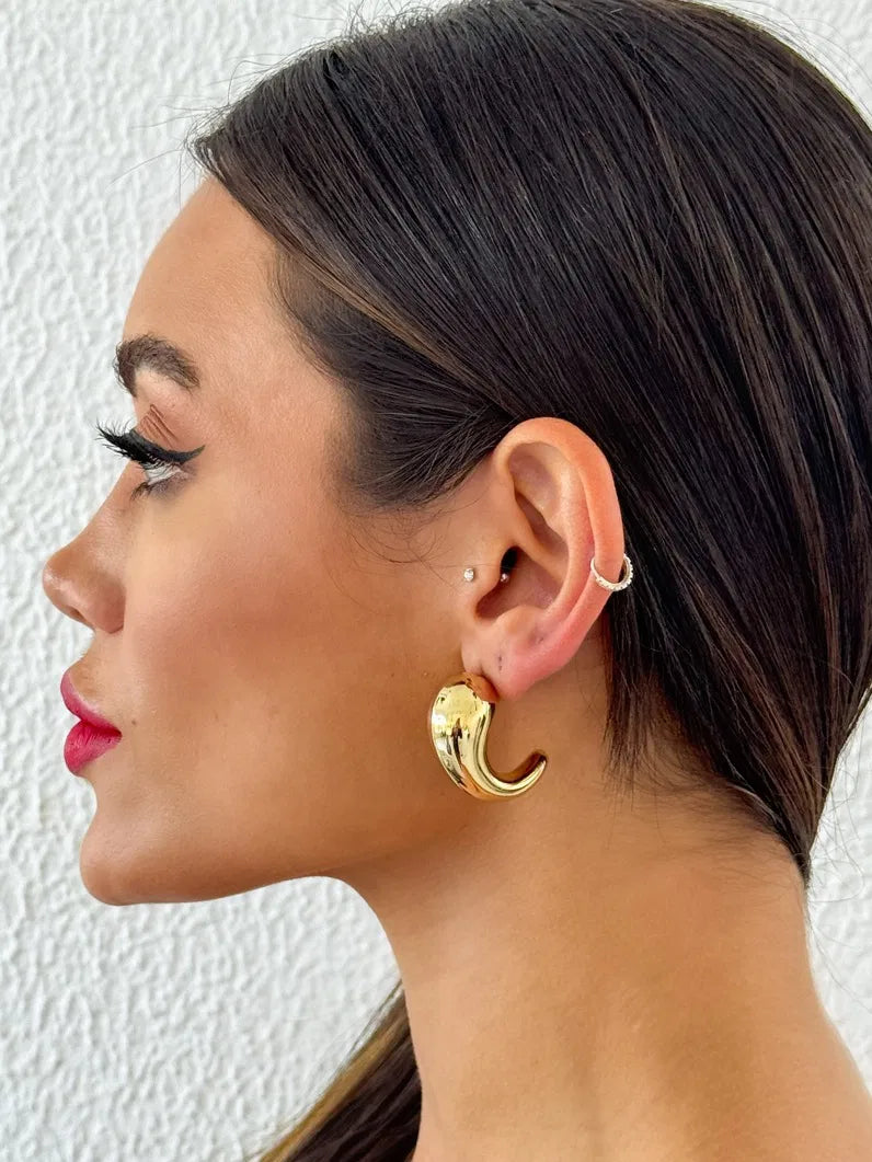 Brinco Folheado a Ouro 18k e Prata Gota Orgânica - Ouro