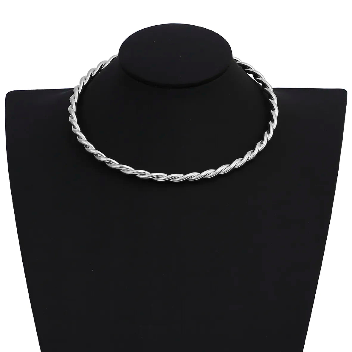 Colar Choker Aberta Aro Rígido Torcido Folheado Prata 1000