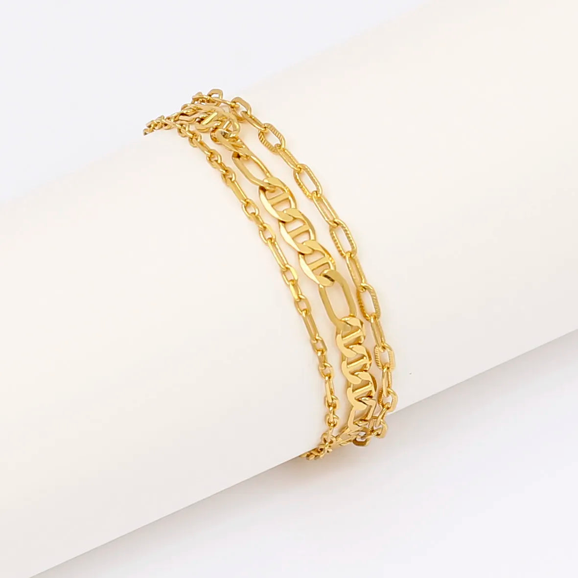 Pulseira Tripla Malha Piastrine com Elo Alongado 3x1 Folheado a Ouro 18k