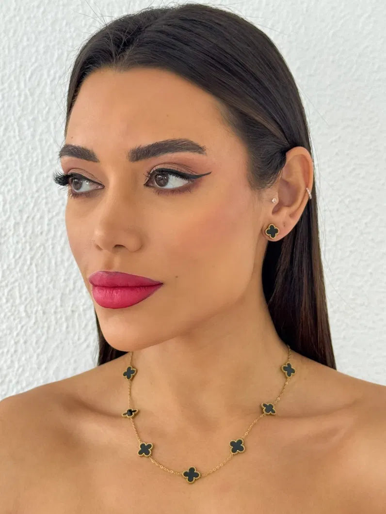 Conjunto Colar e Brinco Folheado a Ouro 18k e Prata Inspiração Vg. Resinada - Ouro - Preto
